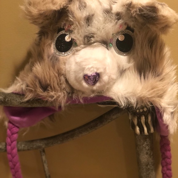 โ๏ธ๐ซ Host Pickโ๏ธ Girls Winter HAT by Justiceโ๏ธ๐ซ - Picture 2 of 3